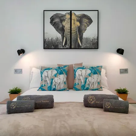 Canarian - Yumbo Luxury Apartment *